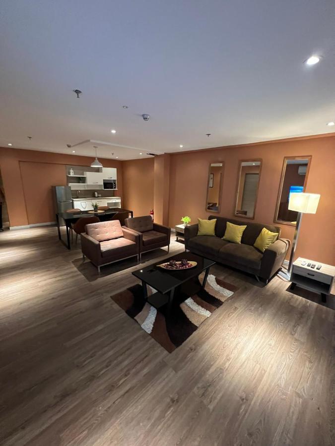 City Park Hotel Residences Taguig Exterior foto